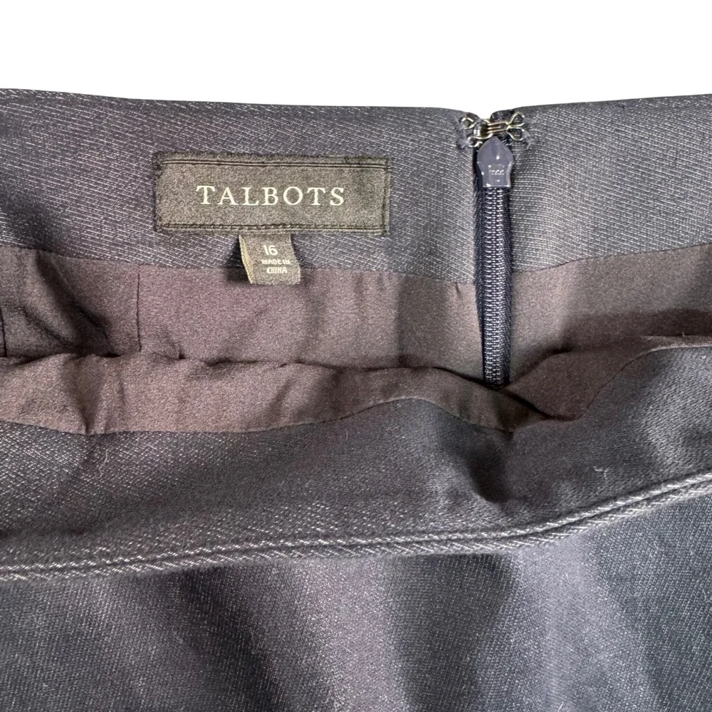 Talbots Womens 16 Navy Pencil Skirt‎ Classic Office Old Money Academia - Picture 2 of 7